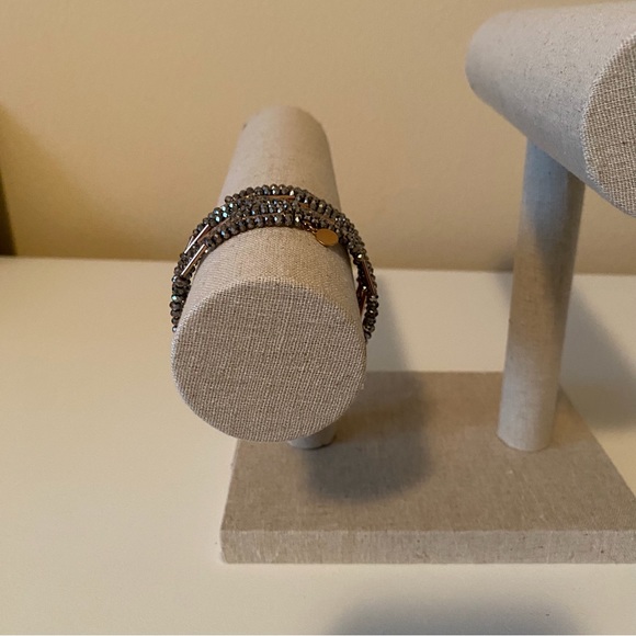 Stella and Dot Sparkly Bardot Spiral Bangle - Picture 3 of 7